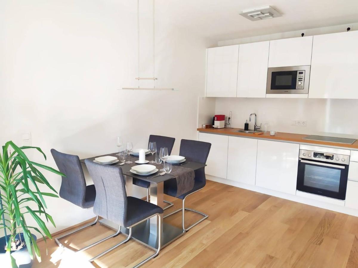 Deluxe Parkapartment Vienna City Center - Free Parking! ภายนอก รูปภาพ