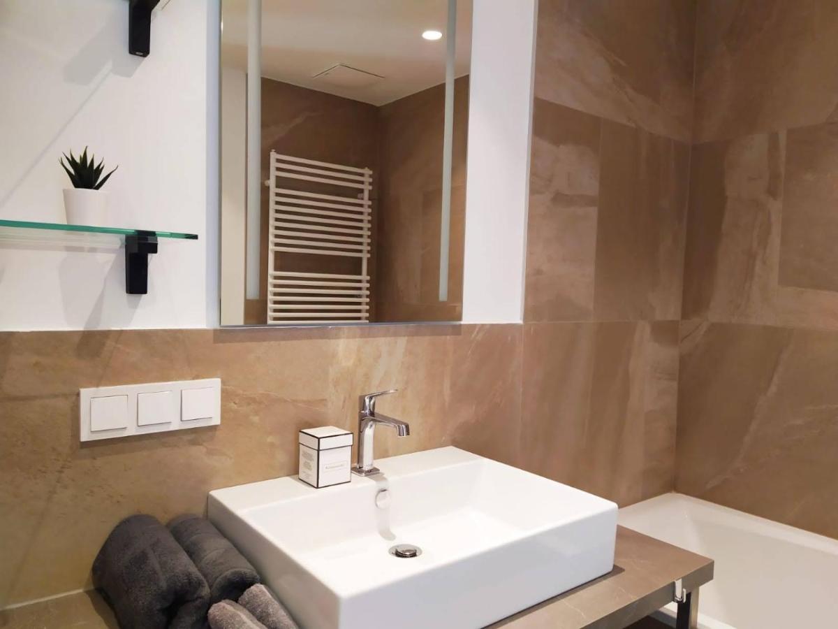 Deluxe Parkapartment Vienna City Center - Free Parking! ภายนอก รูปภาพ
