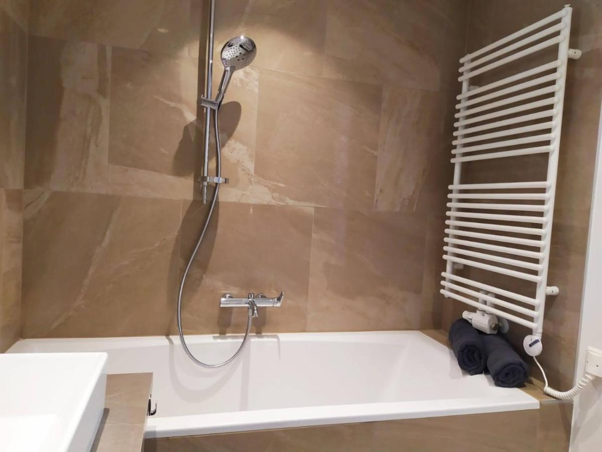 Deluxe Parkapartment Vienna City Center - Free Parking! ภายนอก รูปภาพ